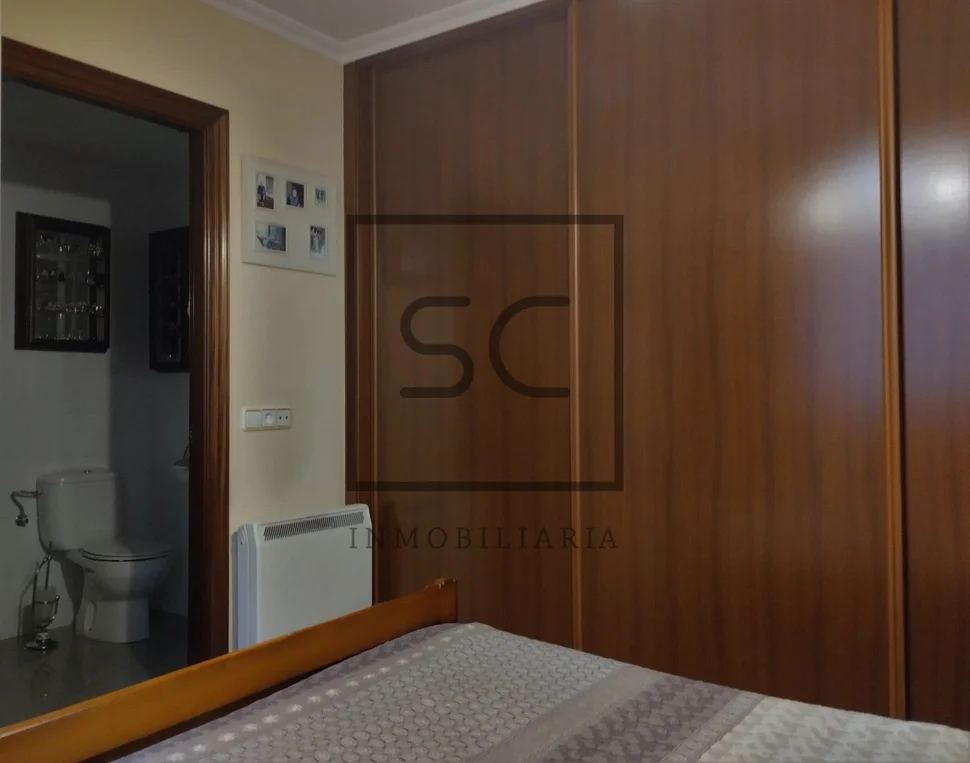 Piso con terraza, ascensor y garaje