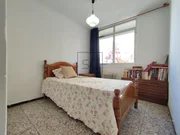 Amplio 3º sin ascensor semiamueblado con terraza en caranza, ferrol