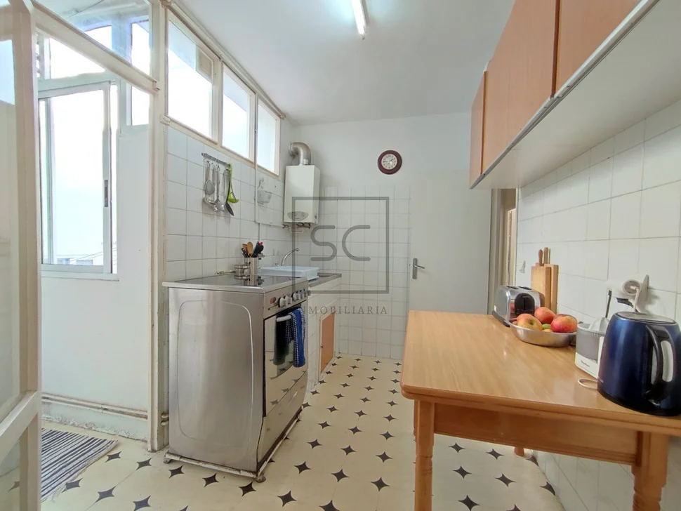 Amplio 3º sin ascensor semiamueblado con terraza en caranza, ferrol