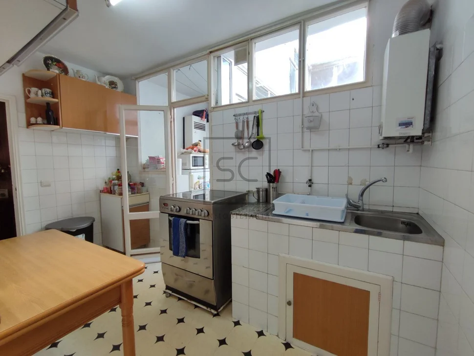 Amplio 3º sin ascensor semiamueblado con terraza en caranza, ferrol