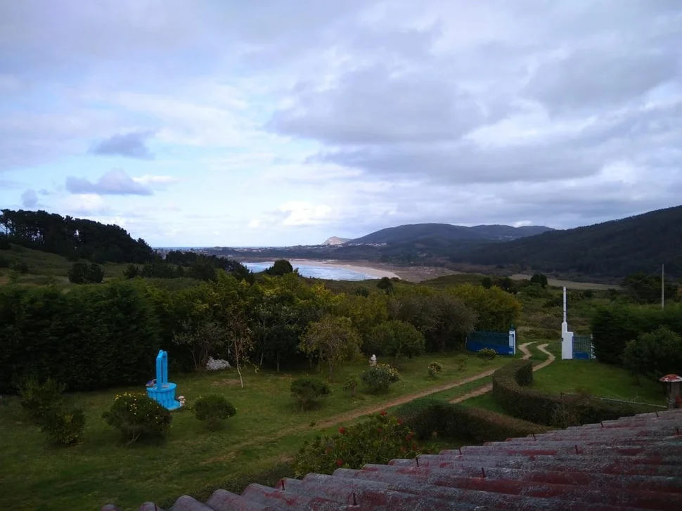 Casa con excelentes vistas al mar