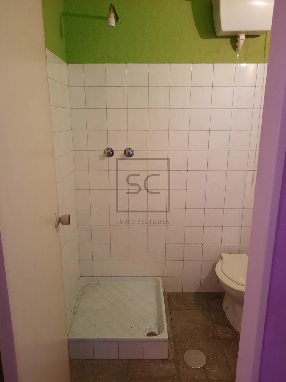 Duplex descendente de 5 habitaciones, ascensor y garaje rotatorio en caranza, ferrol