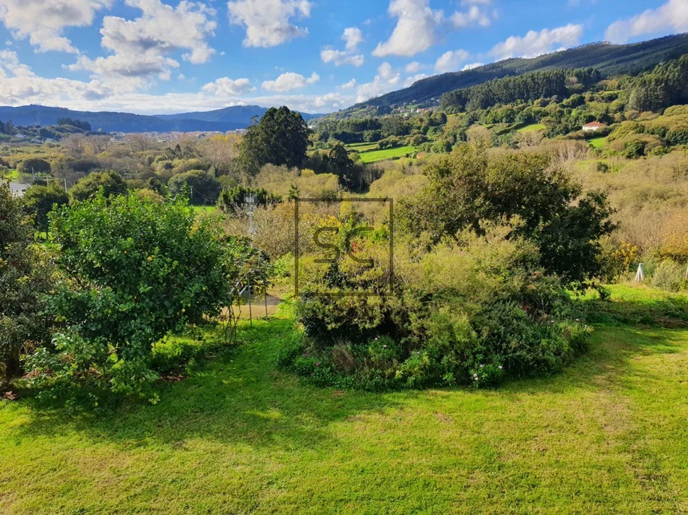 Casa con finca y paneles solares en régoa, cedeira