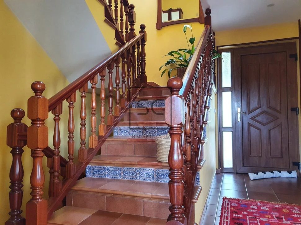 Casa con finca y paneles solares en régoa, cedeira