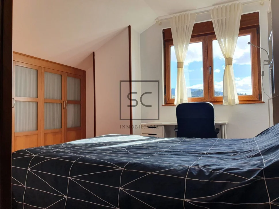 Casa con finca y paneles solares en régoa, cedeira