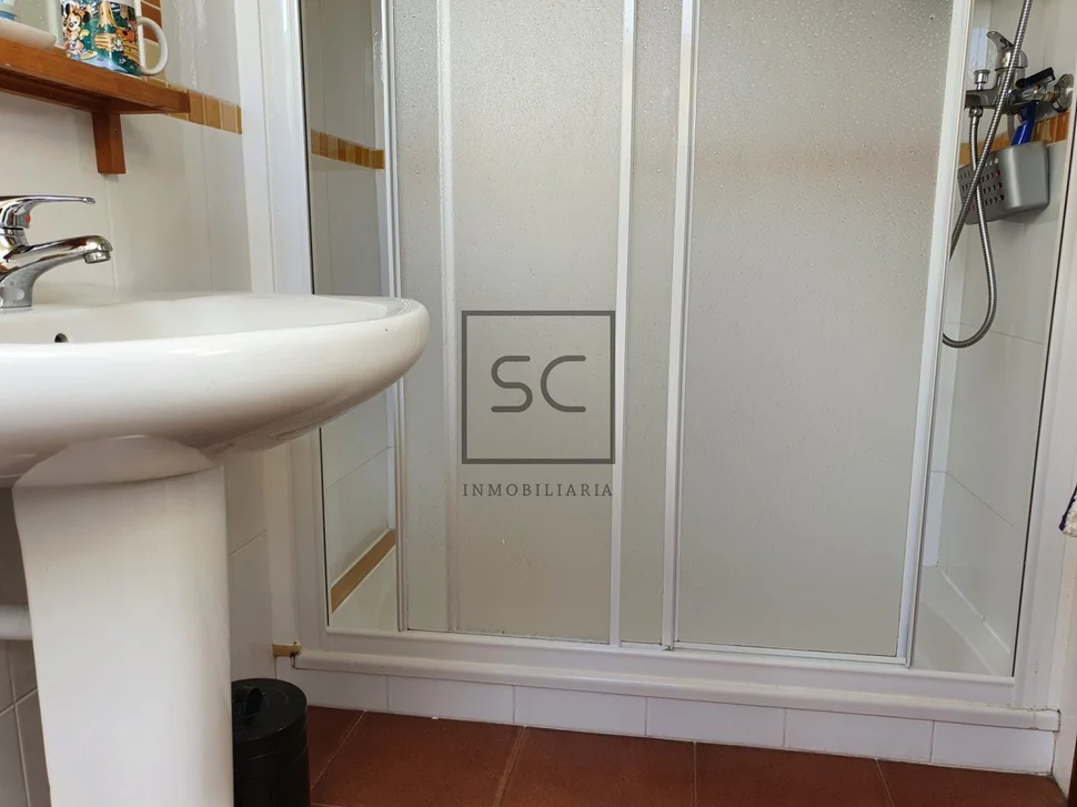 Casa con finca y paneles solares en régoa, cedeira