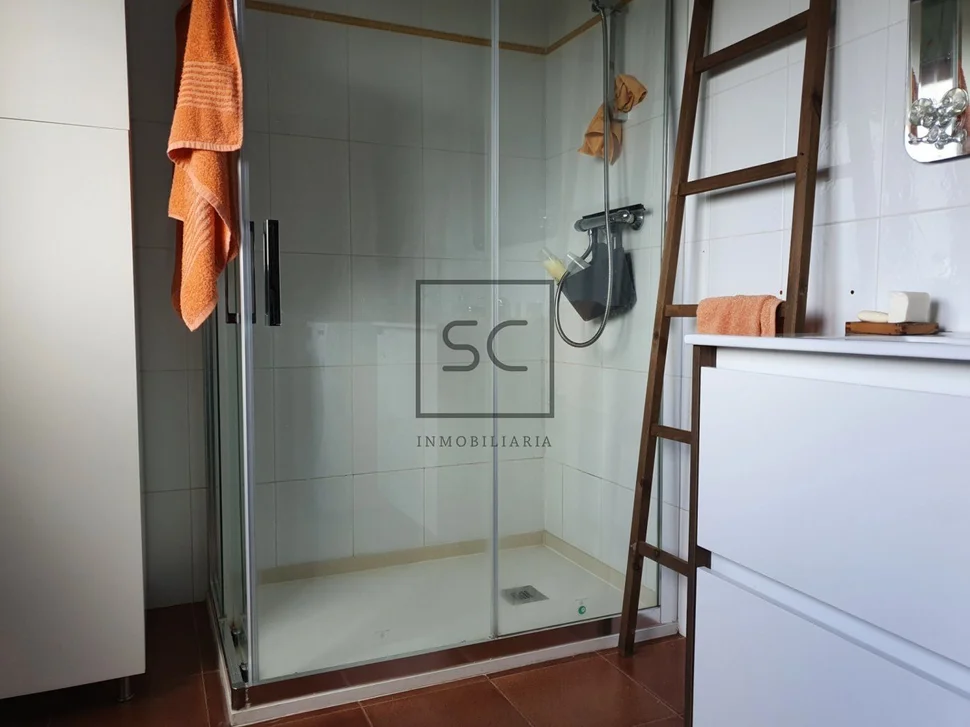 Casa con finca y paneles solares en régoa, cedeira