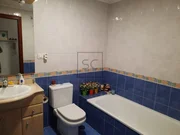 Piso con ascensor, garaje y trastero (vpo)