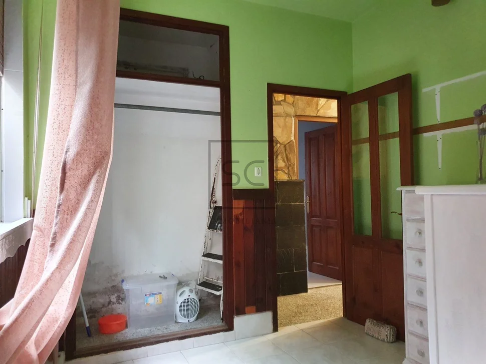 Casa con vistas y finca en el centro, pontedeume