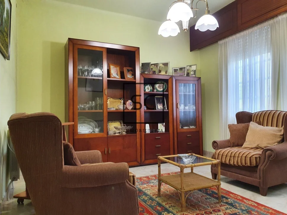 Casa con finca y bodega en maniños, fene