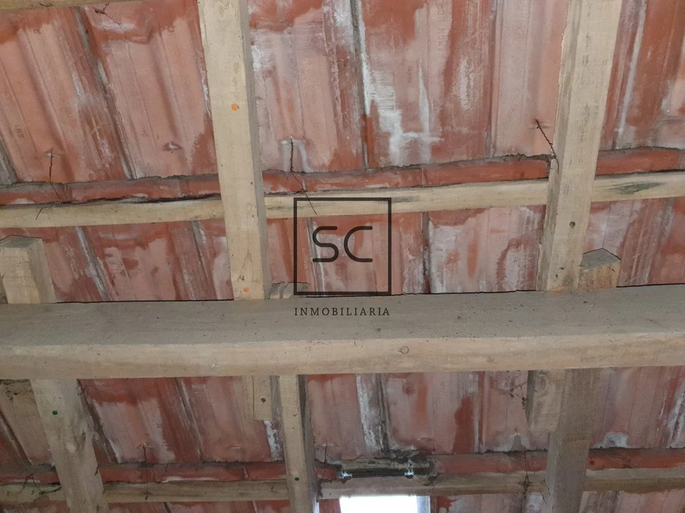 Casa con finca y bodega en maniños, fene