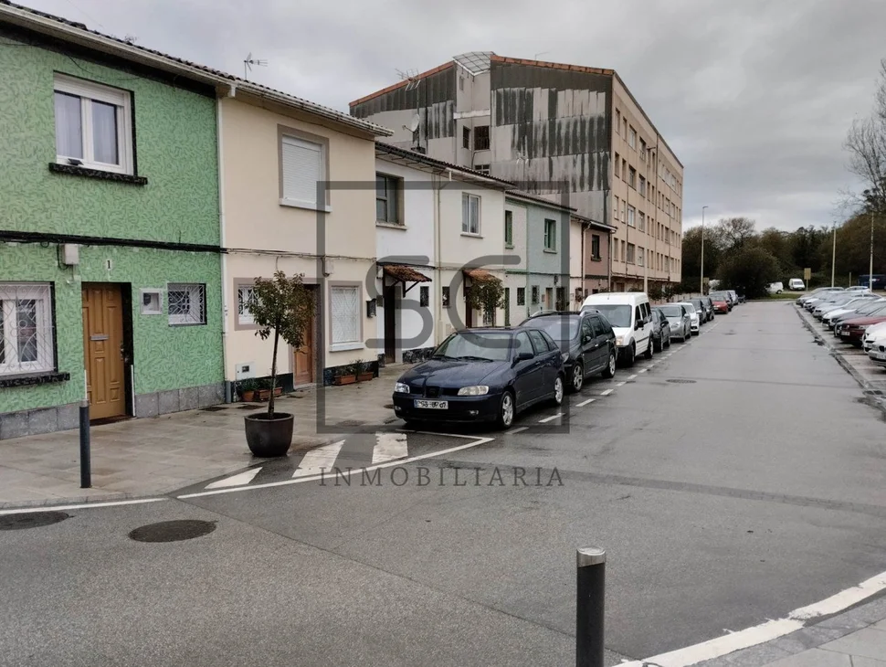 Casa en el centro de sada, sada