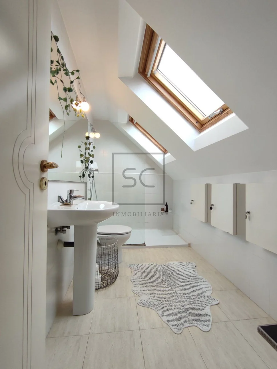 Dúplex con vista laterales al mar y a la montaña en miño, miño