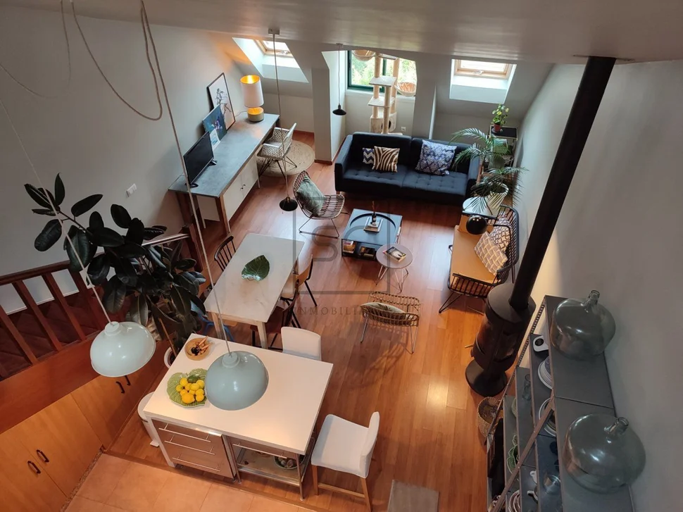 Dúplex con vista laterales al mar y a la montaña en miño, miño