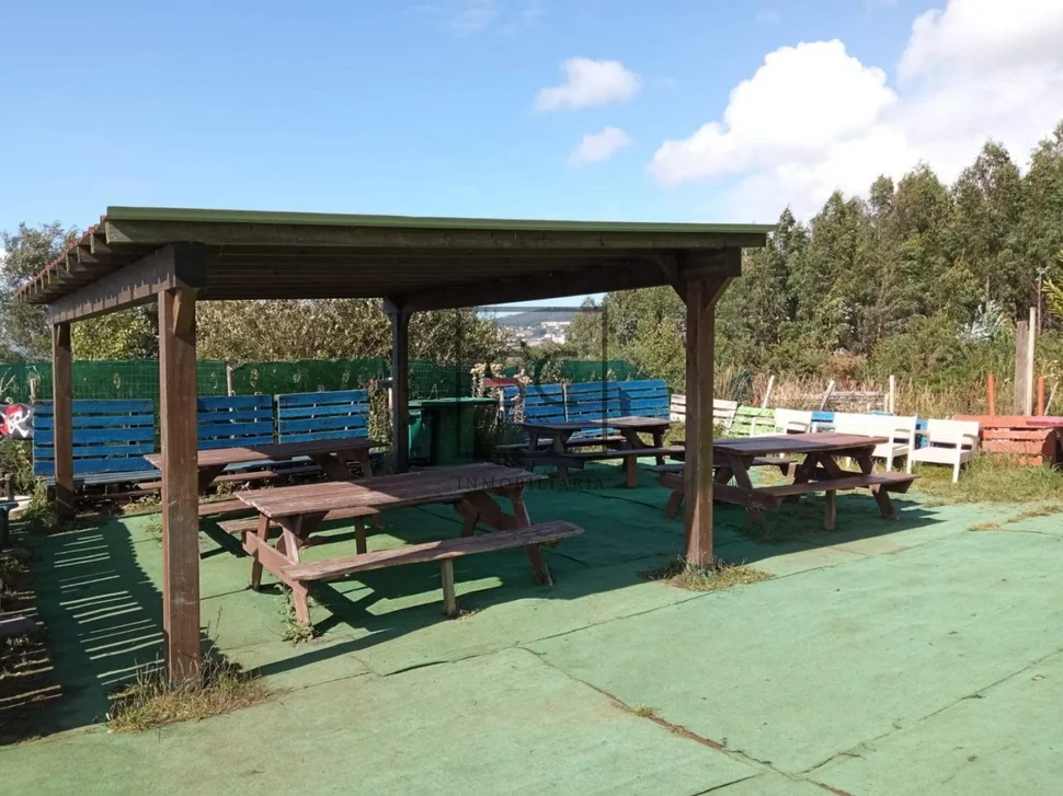 Finca ideal para negocio en el lago, valdoviño