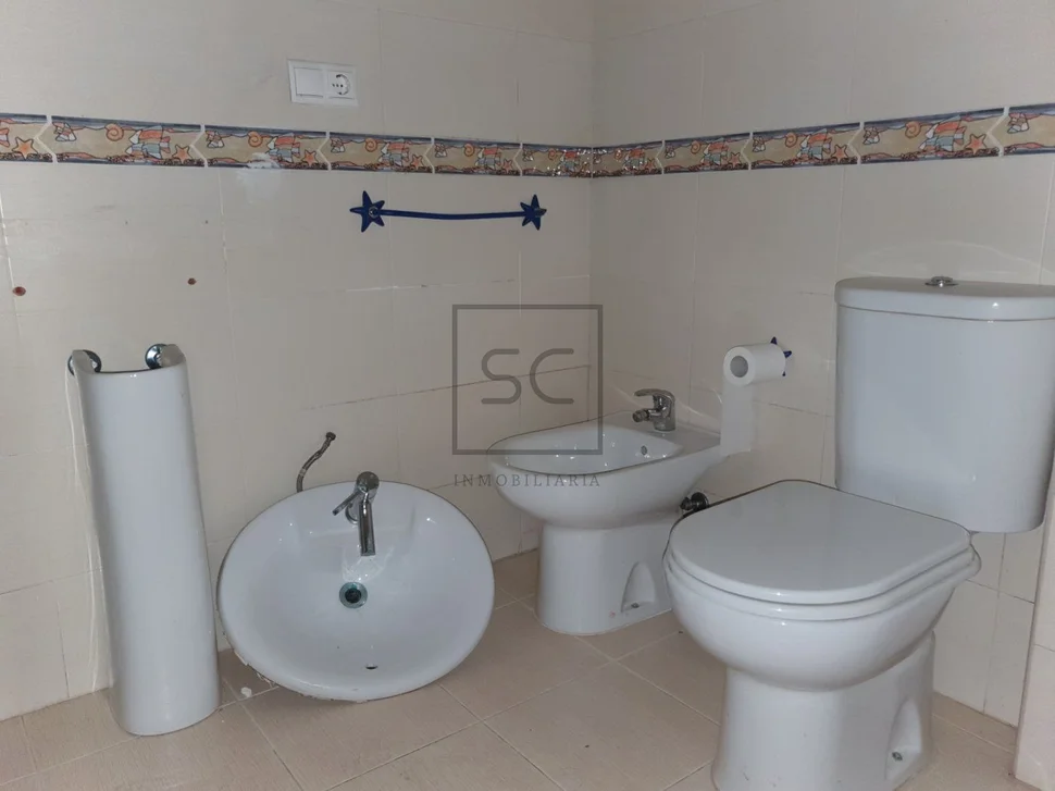 Piso con ascensor garaje y trastero