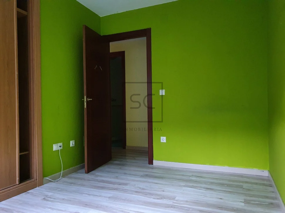 Piso con ascensor garaje y trastero