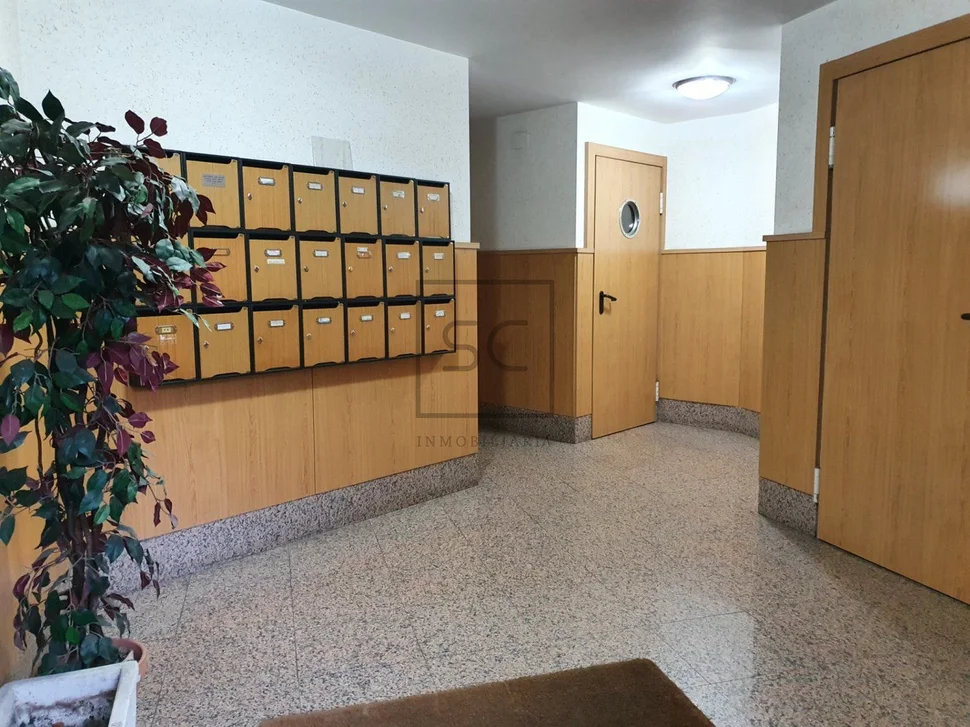 Piso con ascensor garaje y trastero