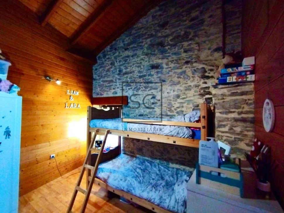 Casa de piedra en maniños, fene