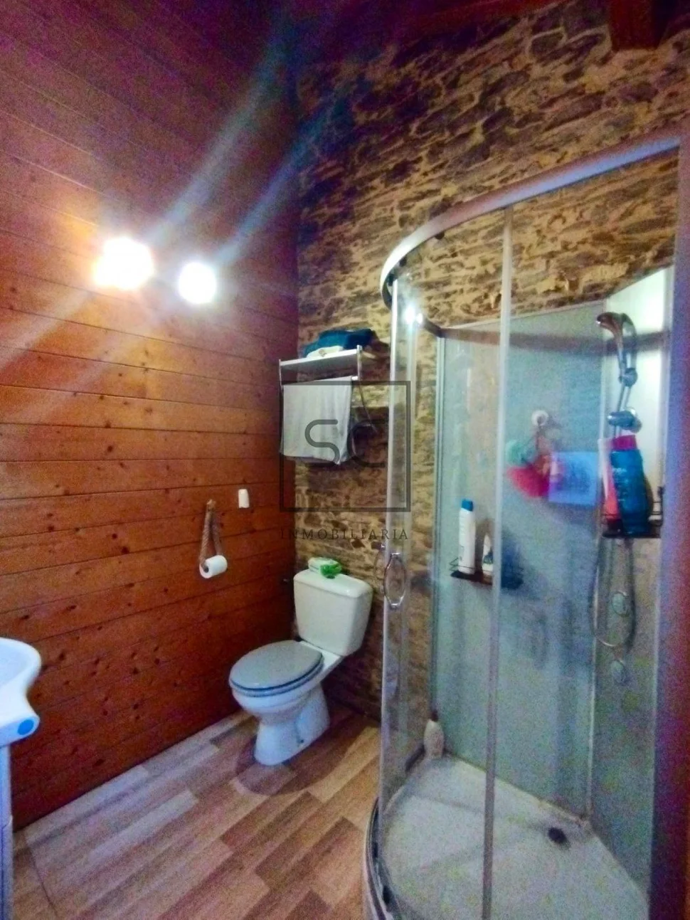 Casa de piedra en maniños, fene