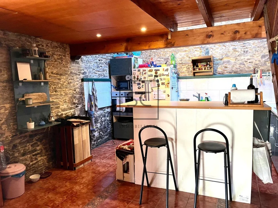 Casa de piedra en maniños, fene