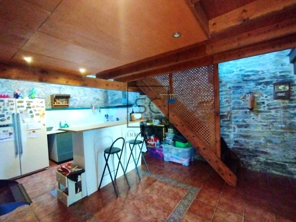 Casa de piedra en maniños, fene