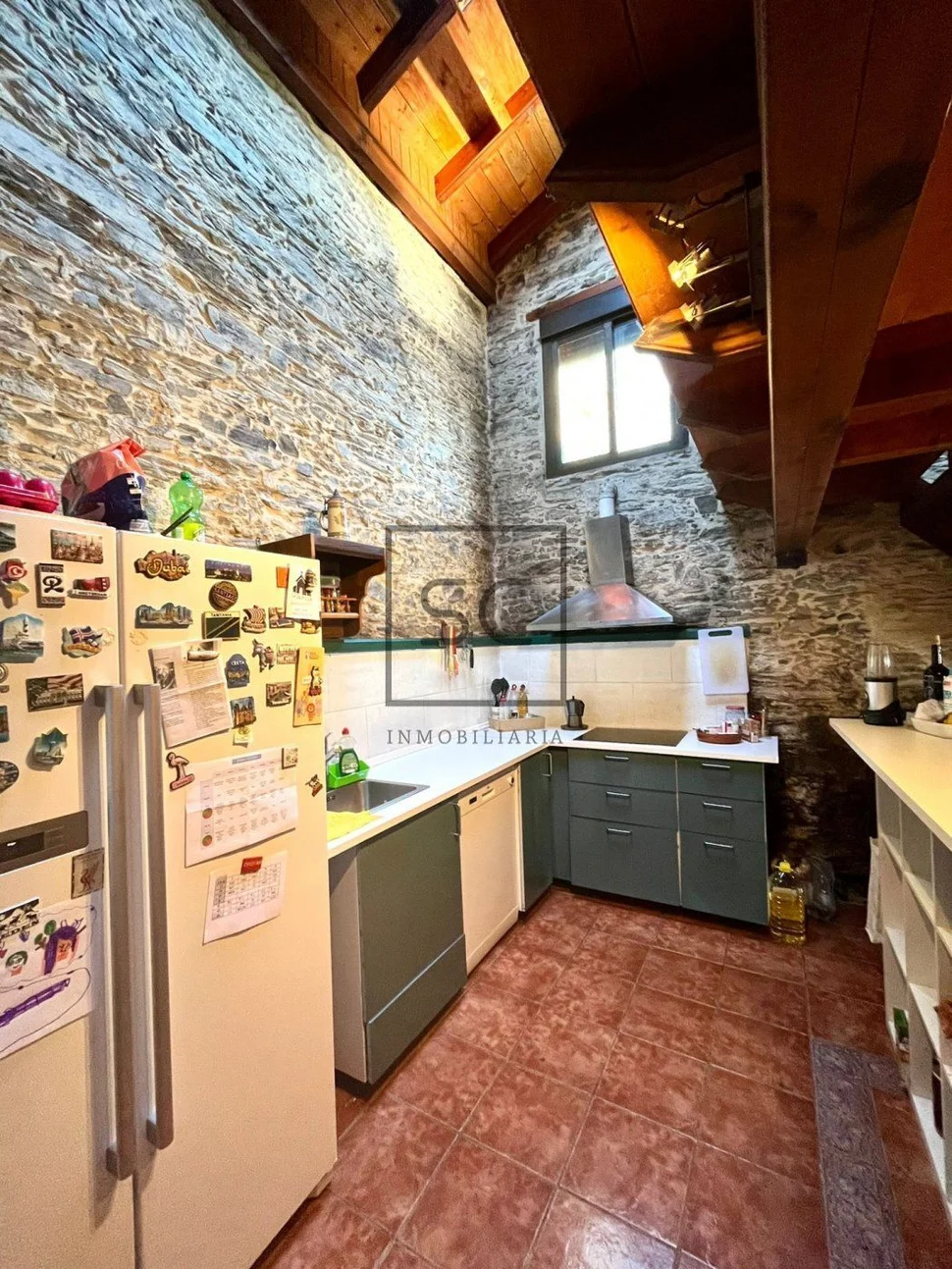 Casa de piedra en maniños, fene