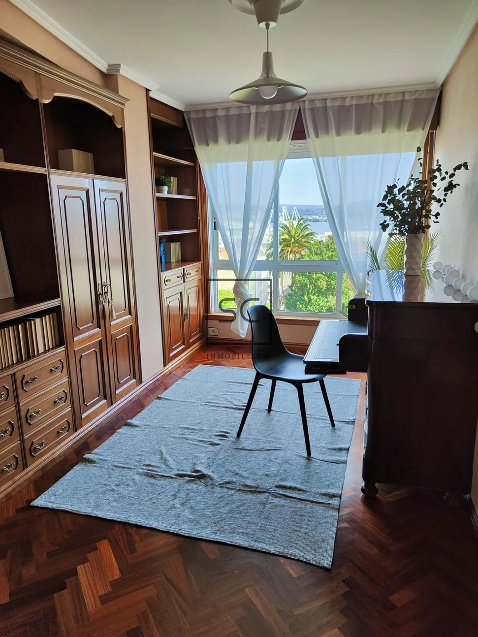 Excelente Piso Céntrico con Ascensor y Garaje – foto 17