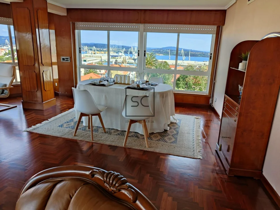 Excelente Piso Céntrico con Ascensor y Garaje – foto 3