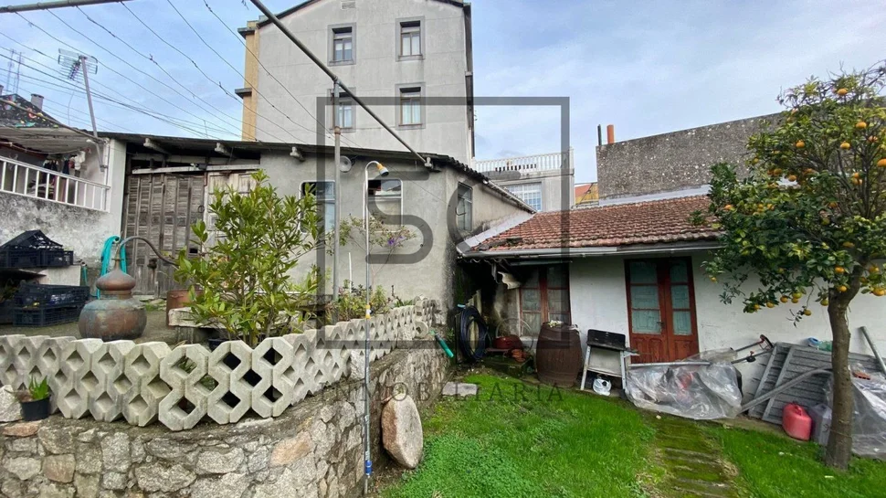 Gran oportunidad para construir o reformar en perillo, perillo, oleiros