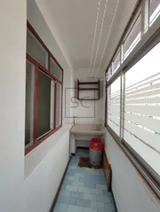 Céntrico piso con ascensor en narón, narón