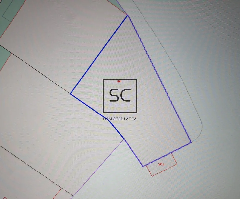 Dúplex transformado en dos viviendas en eirís, a coruña