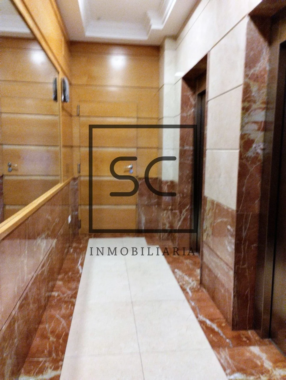Piso con ascensor, garaje y trastero en sada, sada