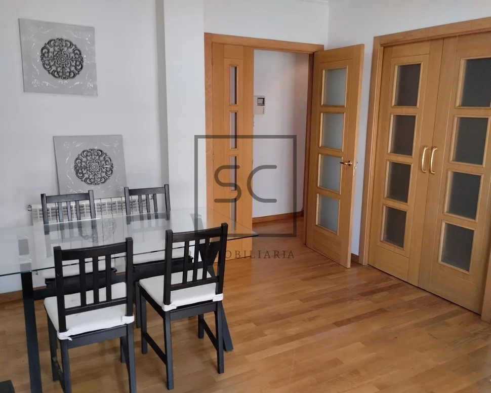 Piso con ascensor, garaje y trastero en sada, sada