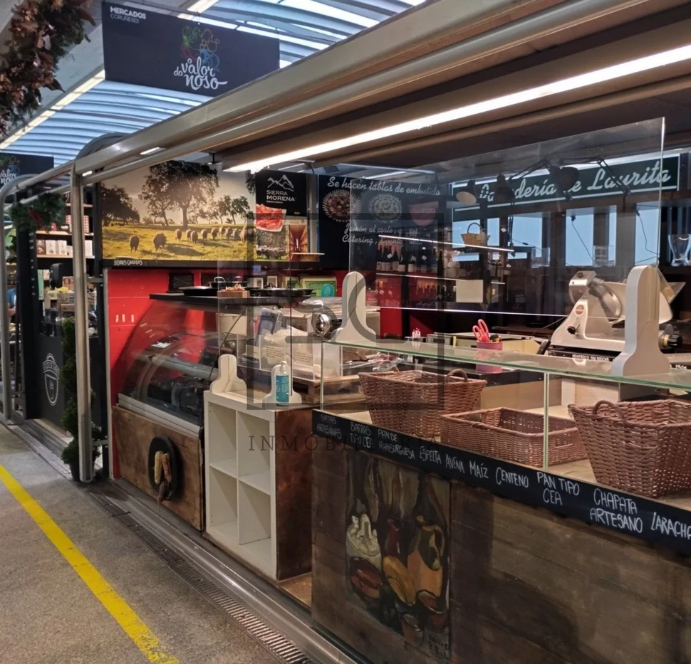 Puesto en mercado en coruña (plaza de lugo) en ensanche, a coruña