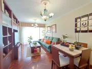 Coqueto piso semiamueblado en la zona de santa cecilia