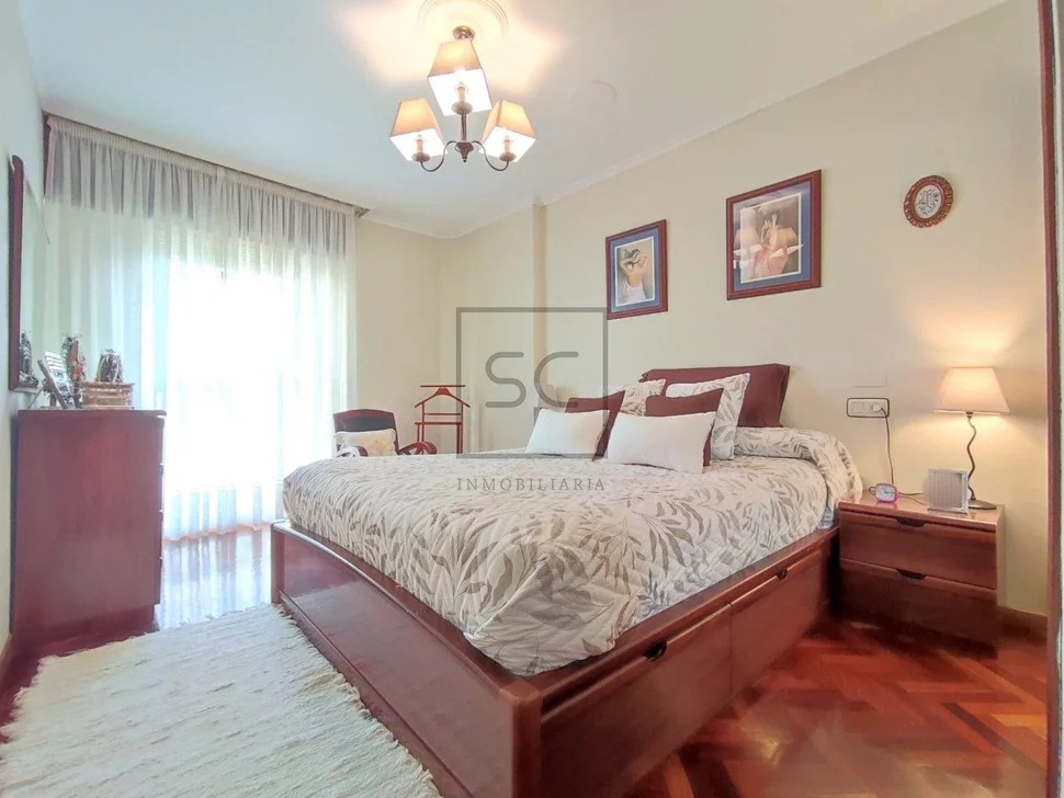 Coqueto piso semiamueblado en la zona de santa cecilia