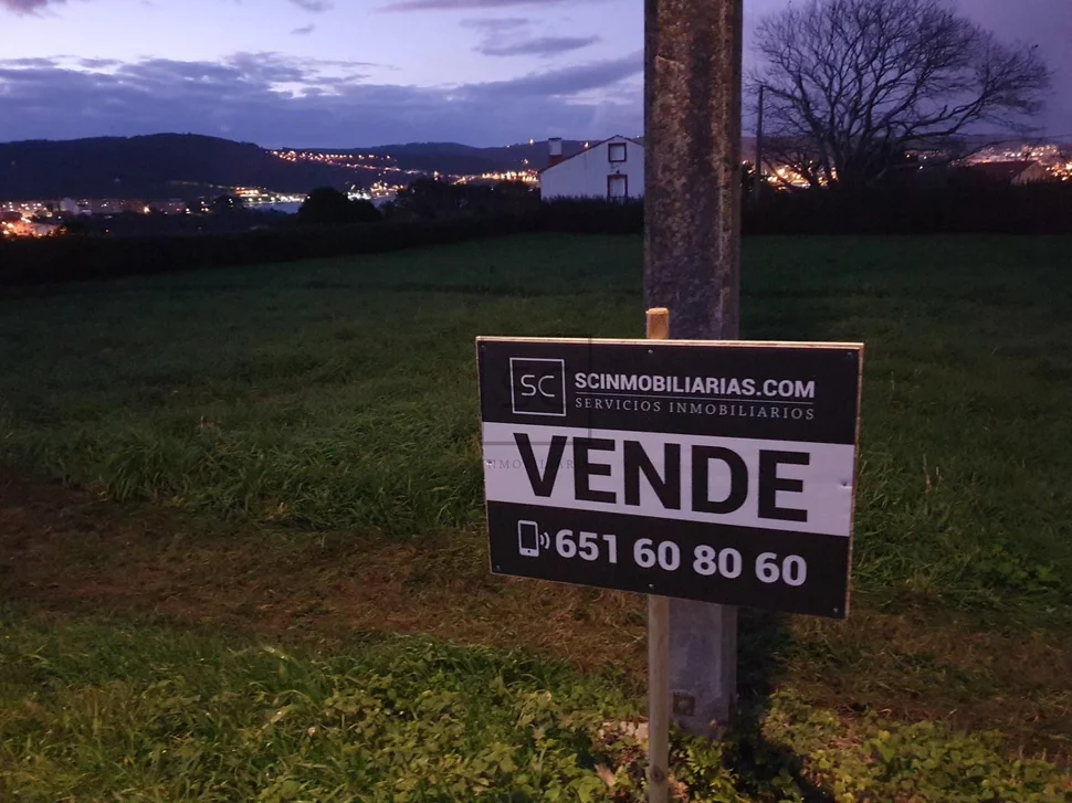 Solar para edificar en mea, mugardos