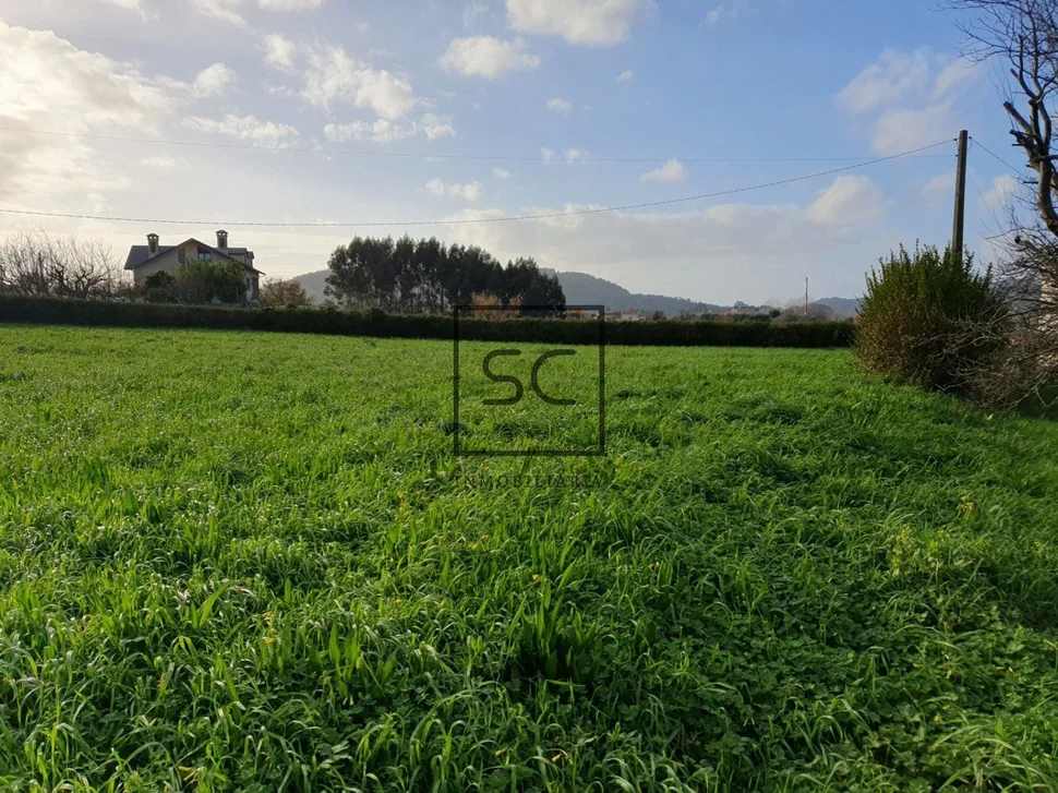 Solar para edificar en mea, mugardos