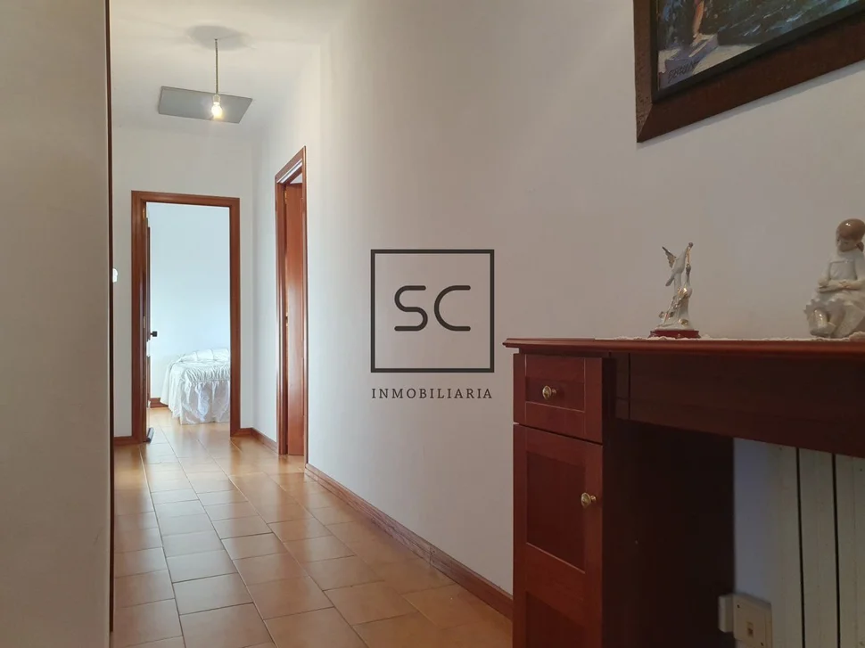 Chalet con finca y bodegas en trasanquellos, cesuras