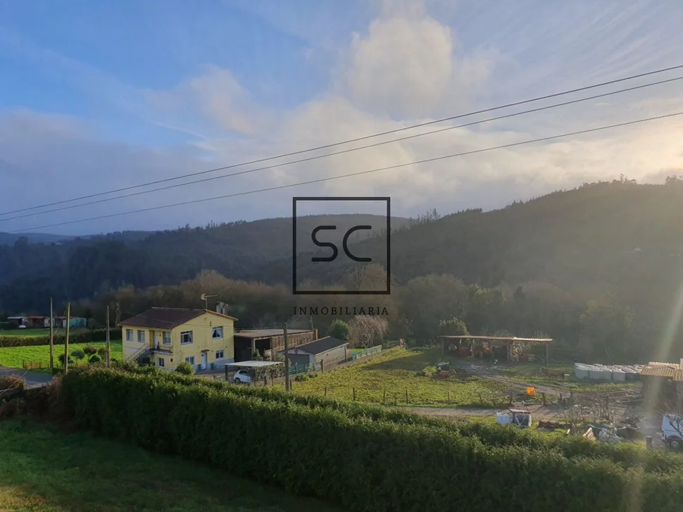 Chalet con finca y bodegas en trasanquellos, cesuras