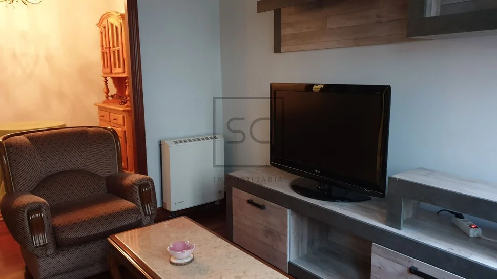 Reformado, excelente ubicación en porta nova, ferrol