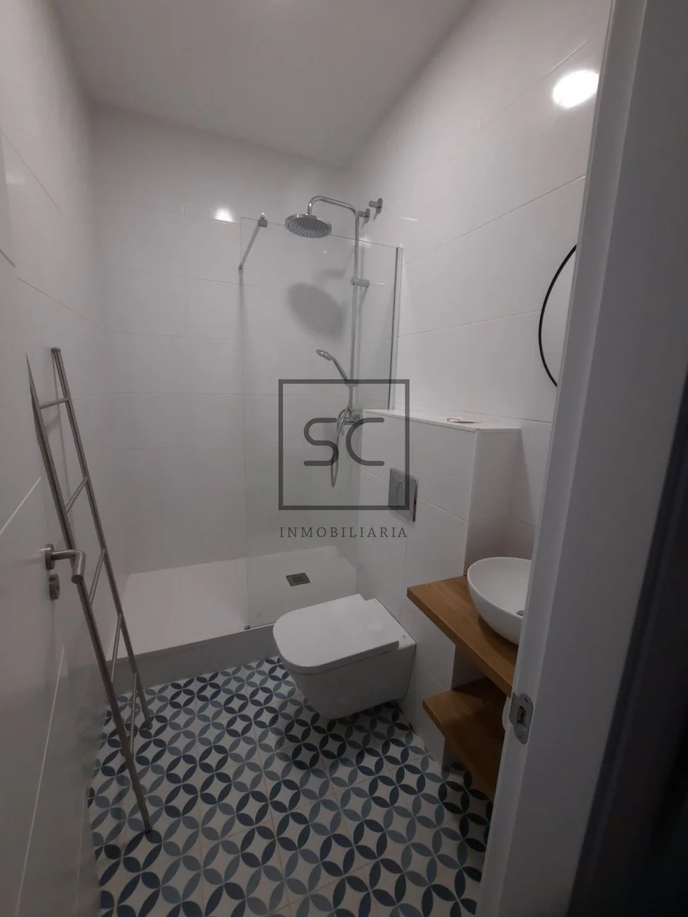 Primer Piso Centrico con Terraza – foto 6
