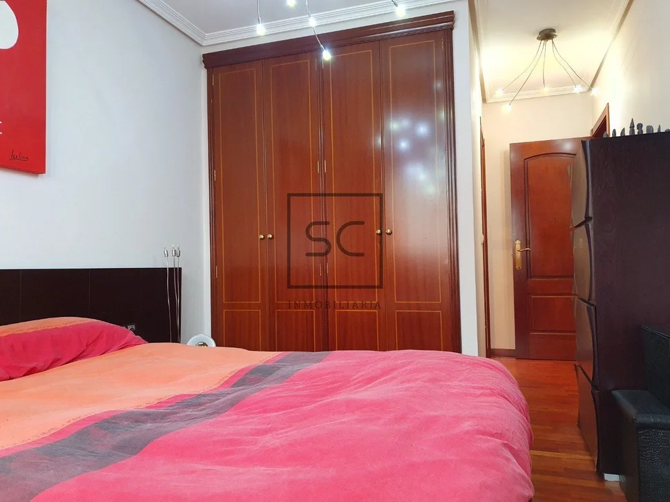 Piso con ascensor, garaje y trastero