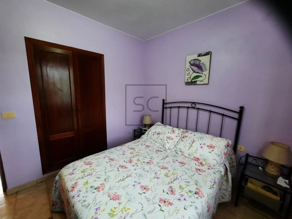 Casa independiente con parcela en zona o val