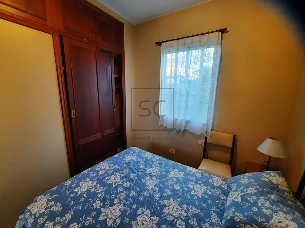 Casa independiente con parcela en zona o val