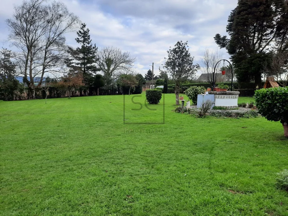 Casa independiente con parcela en zona o val