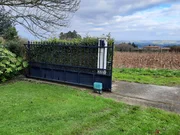 Casa independiente con parcela en zona o val