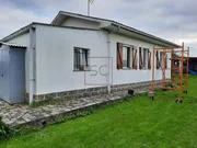 Casa independiente con parcela en zona o val