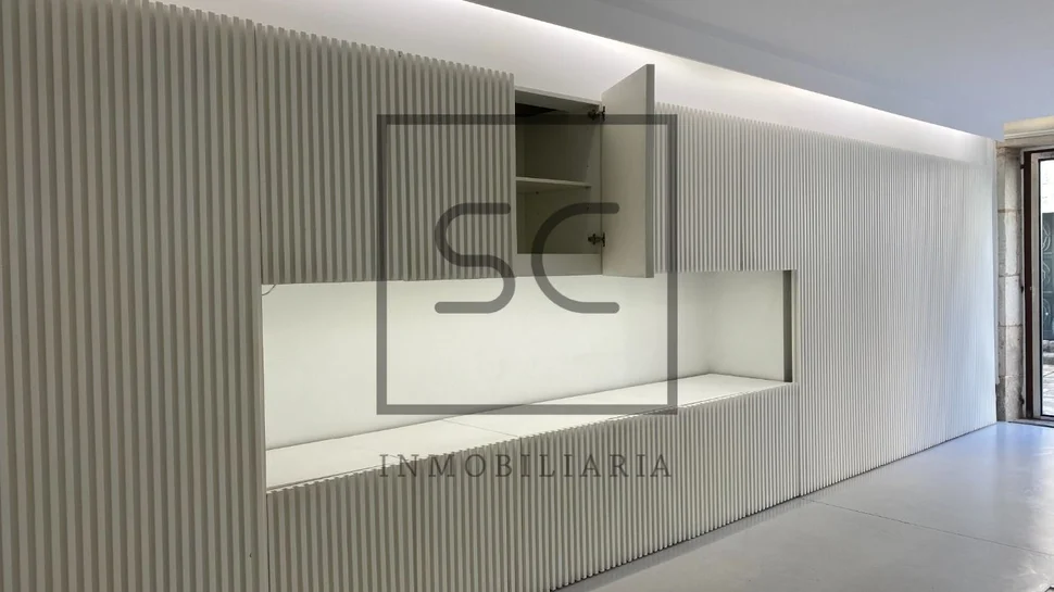 Local comercial o vivienda de diseño en la ciudad vieja